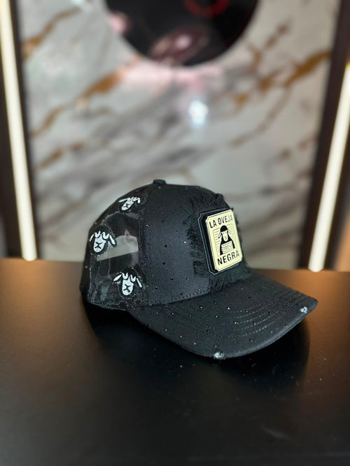 Gorra Premium “La Oveja Negra” 🐑🖤